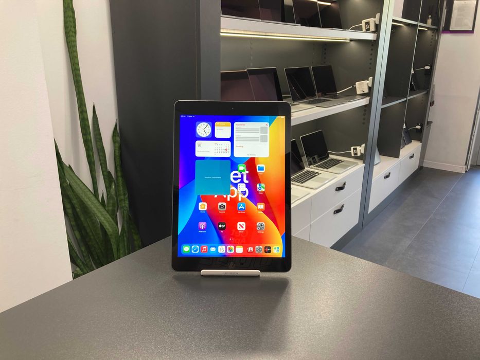 Планшет iPad 7 покоління 2019 на 32 ГБ ГАРАНТІЯ 101156
