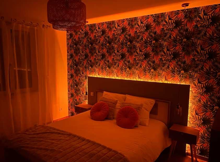 SAUNA & JACUZZI w Prywatnym Apartamencie w Centrum Miasta, parking