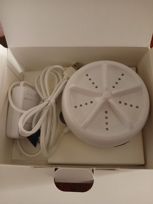 Mini pralka  dobra na urlop lub jaki kolwiek wyjazd