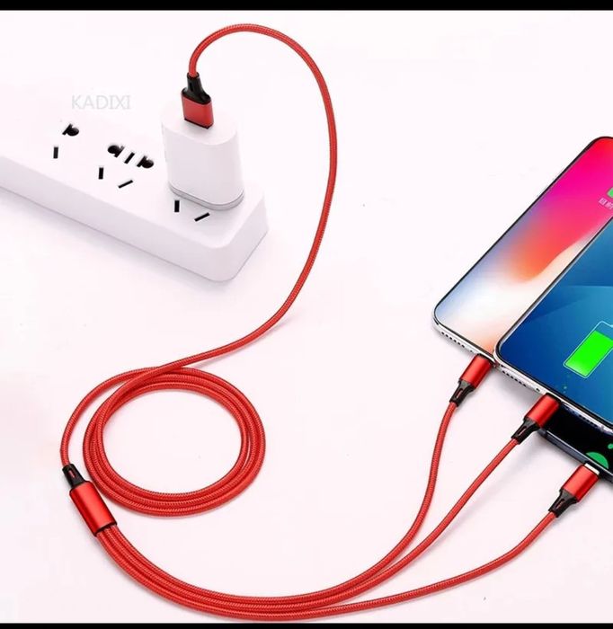 USB cabo de caregamento 3 em 1.