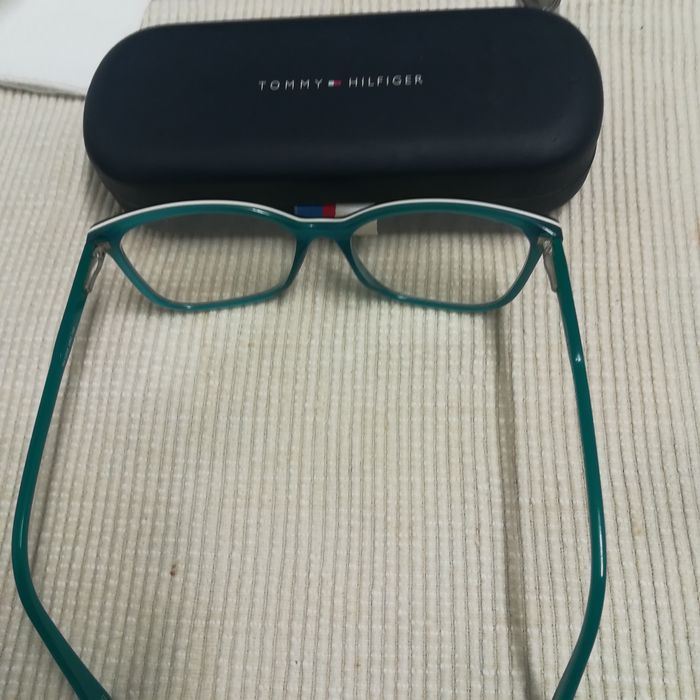 Óculos Tommy Hilfiger