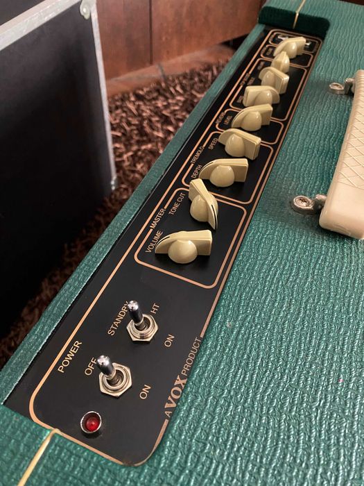 Amplificador VOX AC15 C1 British Racing Green - Edição Limitada