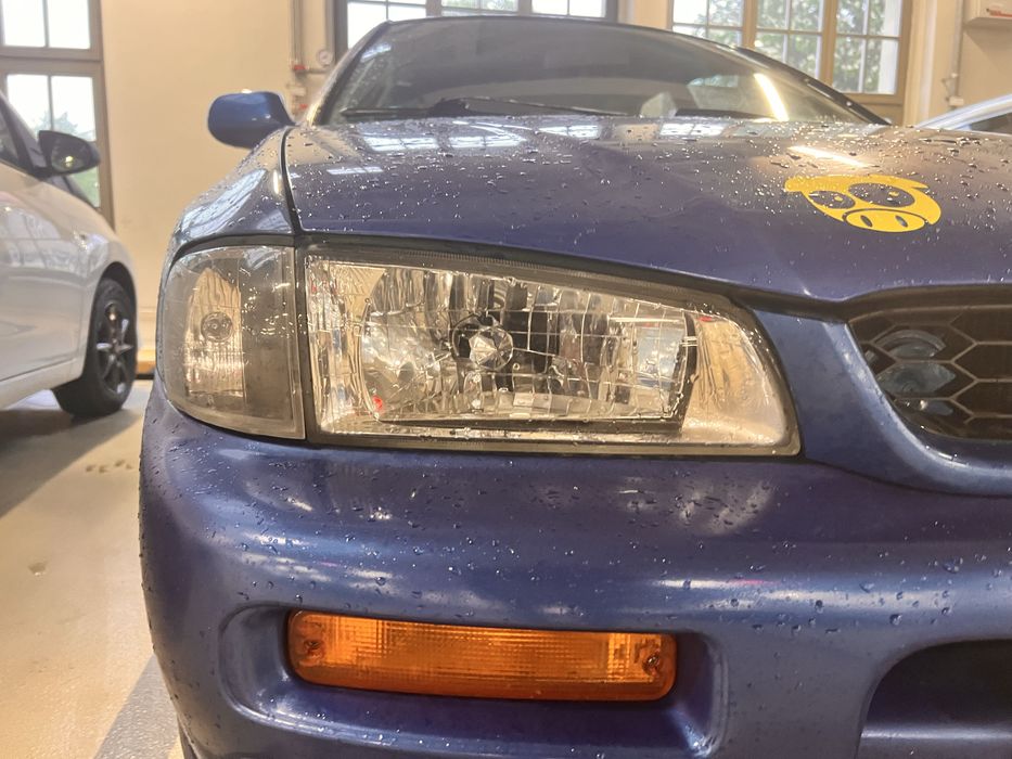 Lampy Subaru GC8 GF Impreza I gen OEM po lift