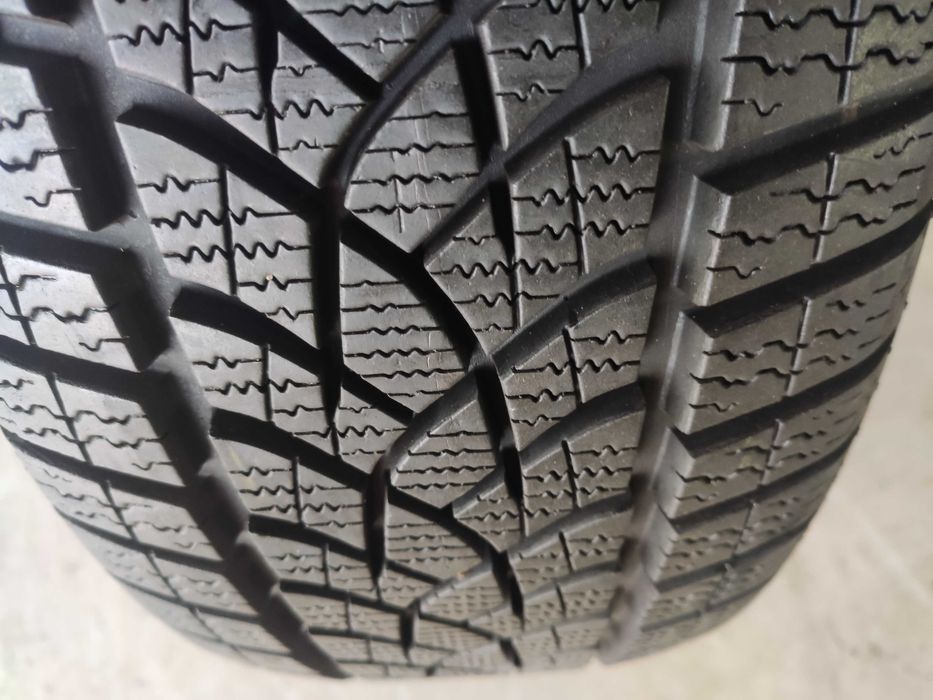 4szt. opony zimowe - 205/55 R16 91H Dunlop  Sport