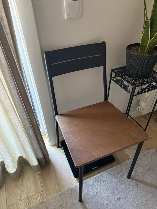 Mesa + 2 Cadeiras IKEA