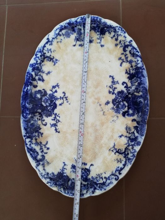 Grande travessa e pratos de loiça de Sacavém Togo(sec XIX), desde 10€