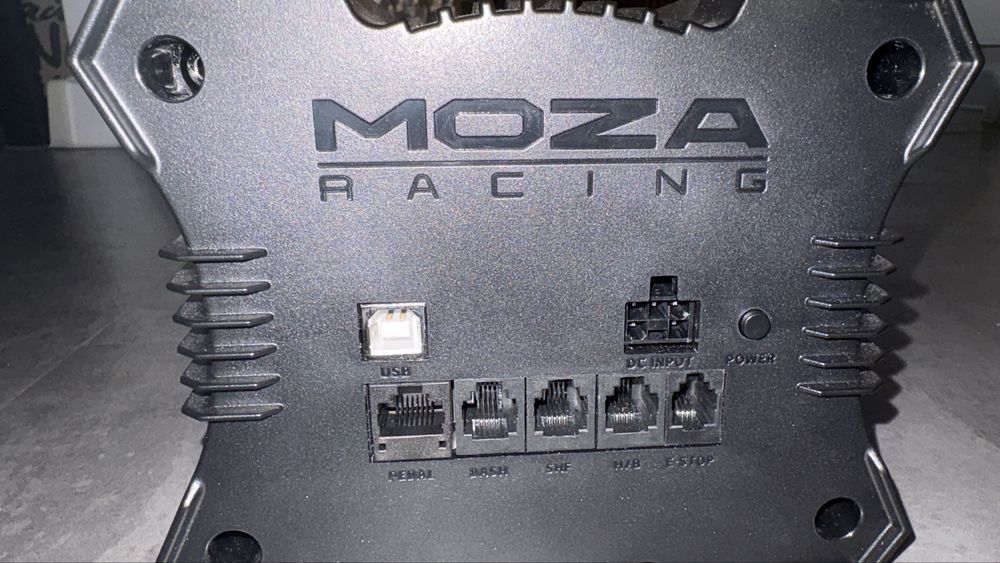Moza R5 - baza kierownicy