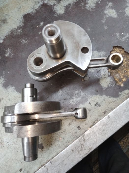 Продаж коленвалу мотоциклу