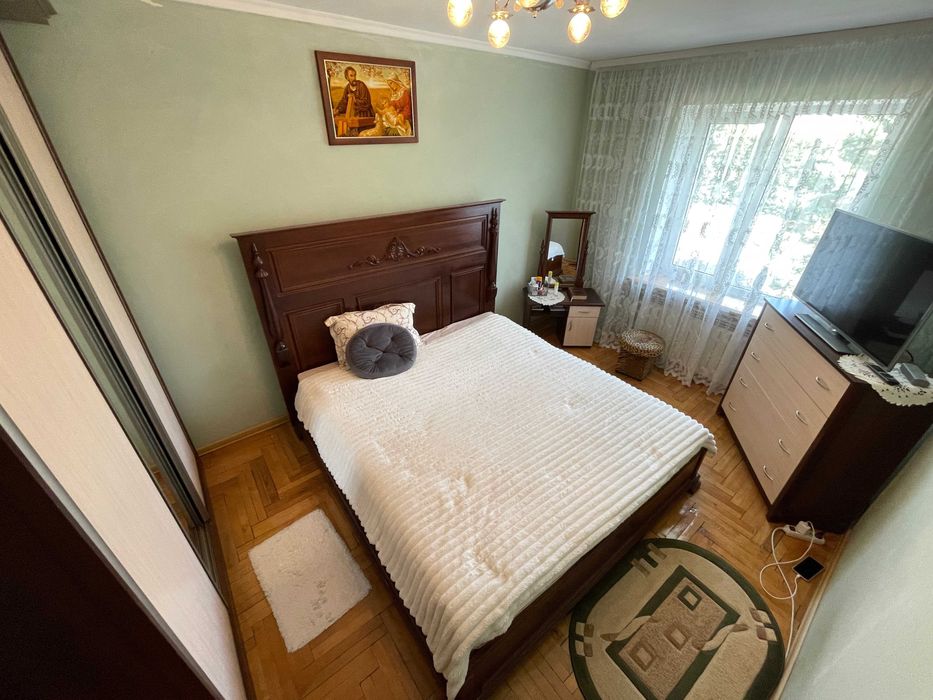 Продам 3 кімнатну квартиру 73 кв.м. м. Новояворівськ!