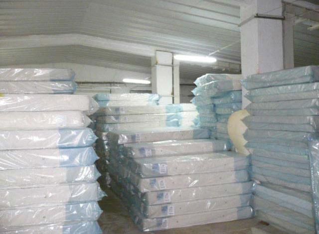 Матраци Ортопедині пружинні та беспружинні та Каркаси металеві до ліжо