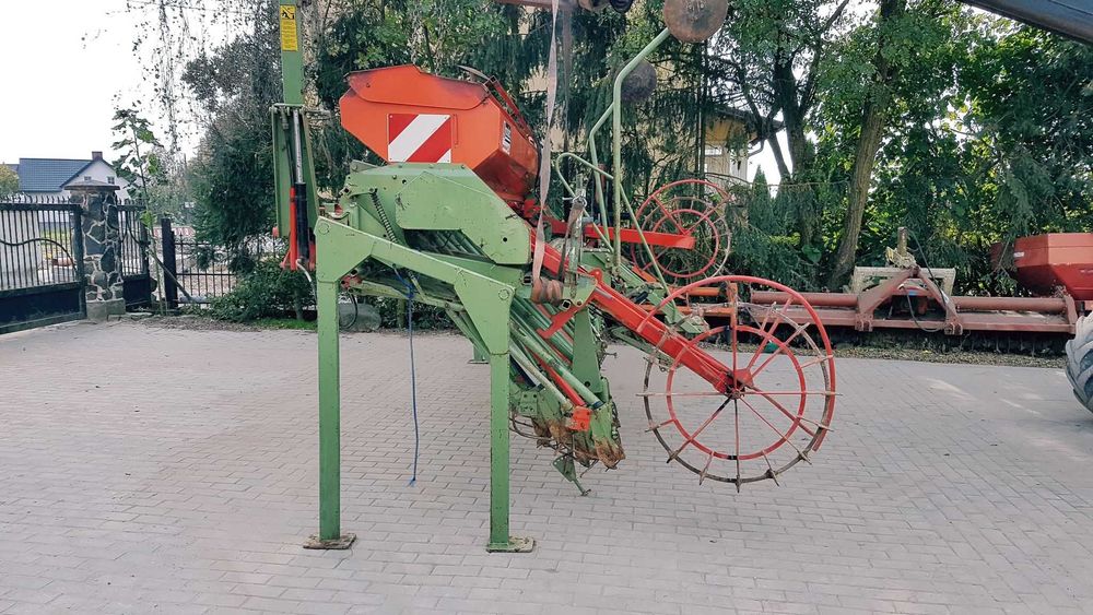 Siewnik nabudowany KUHN LOGISEME M4000, OKAZJA!!!