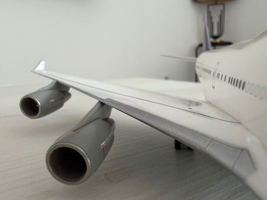 Lufthansa Boeing 747-400 escala 1:200