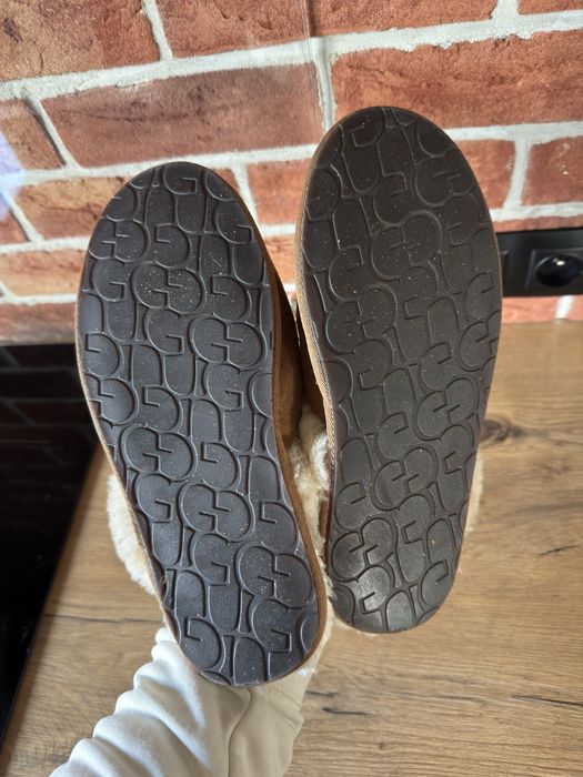 Klapki UGG Kapcie zamszowe Scuffette II