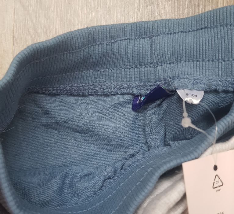 Комплект штанів для хлопчика 104 розміру