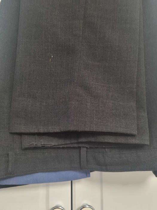 Męski grafitowy garnitur 196 cm