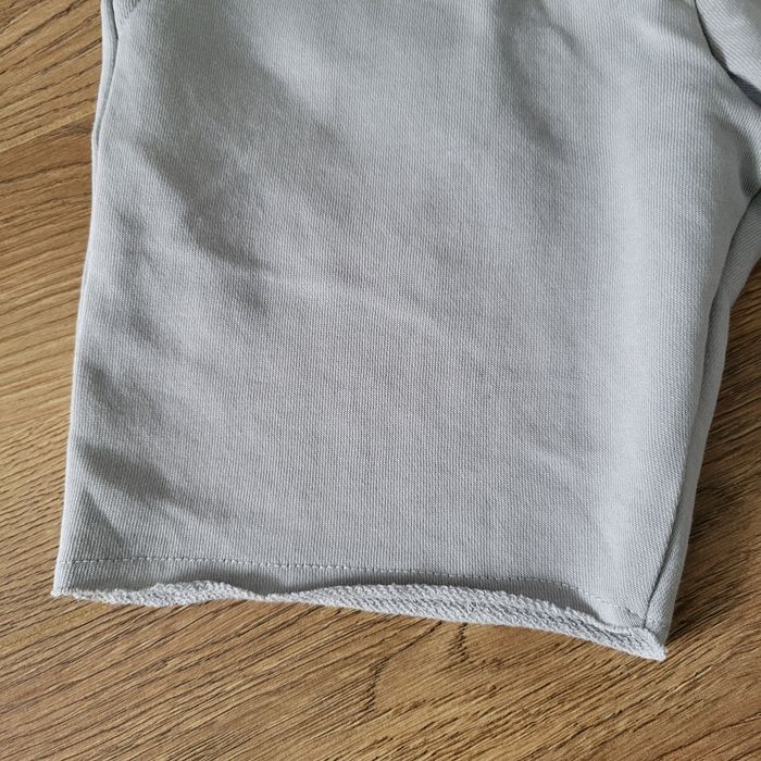 Nowe krótkie spodenki chłopięce r.128/134 H&M