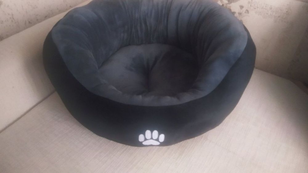 Продам нові лежаки для собак та котів.