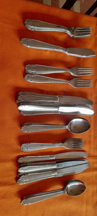 Talheres - conjunto de carne e peixe - 1/2 dúzia