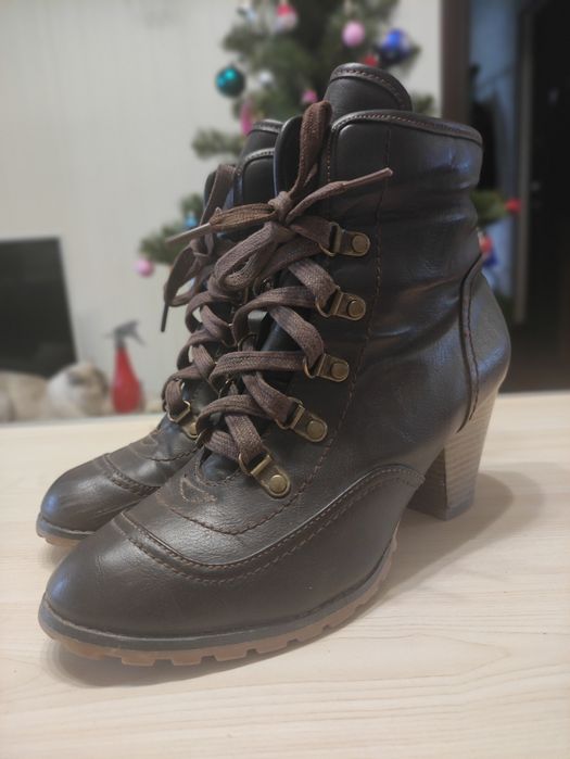 Продаю ботильоны р.39 (кожа)