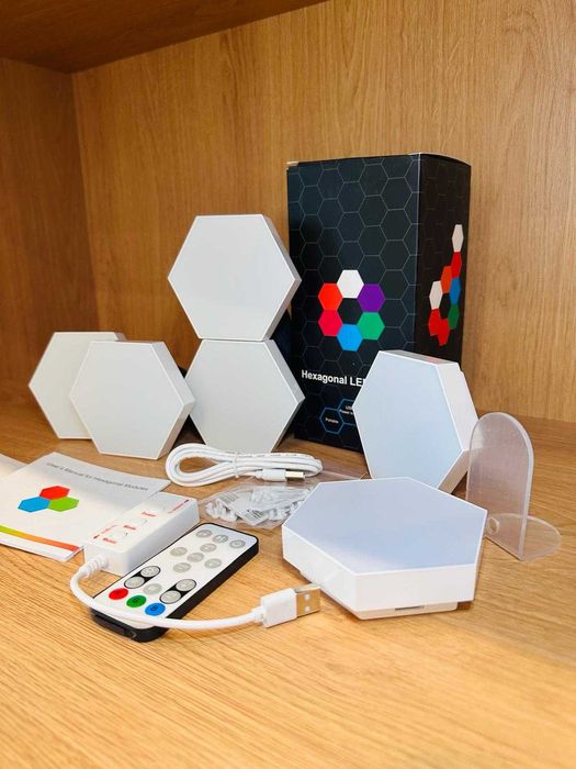 (NOVO) Kits Decorativos LED Hexagonais com Controlo via APP Tuya