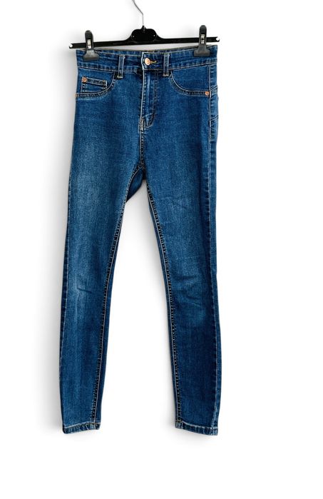 Jeansy rurki niebieskie dopasowane denim core S