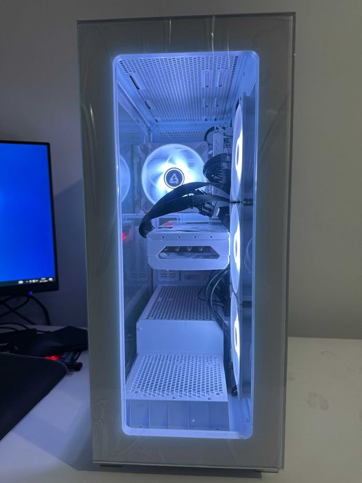 Komputer gamingowy Ryzen 5800X RX 9070  32GB 512GB FV23% Gwarancja 24M