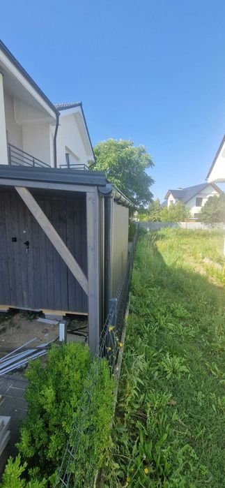 Altany, domki i place zabaw z drewna
