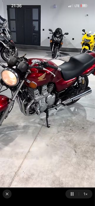 Продам свій Honda CB 750