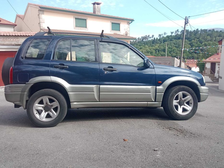 Suzuki Grand Vitara — fotografia 3