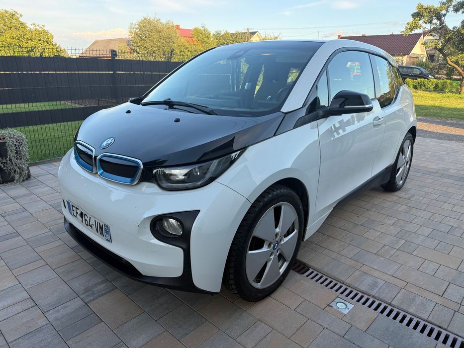 BMW i3