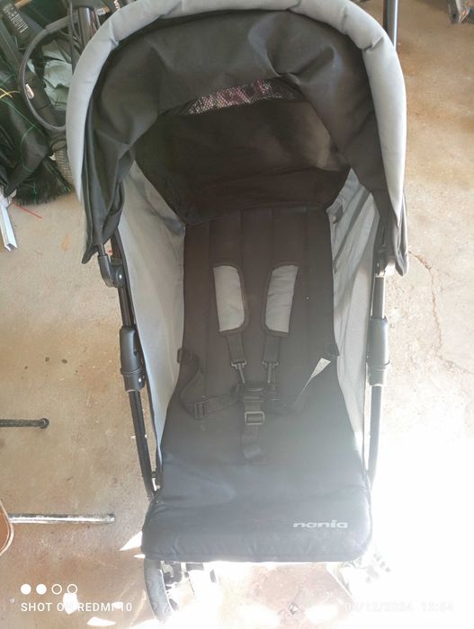 Carrinho e ovo nania semi novo