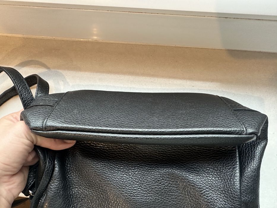 Czarna skórzana torebka Ryłko