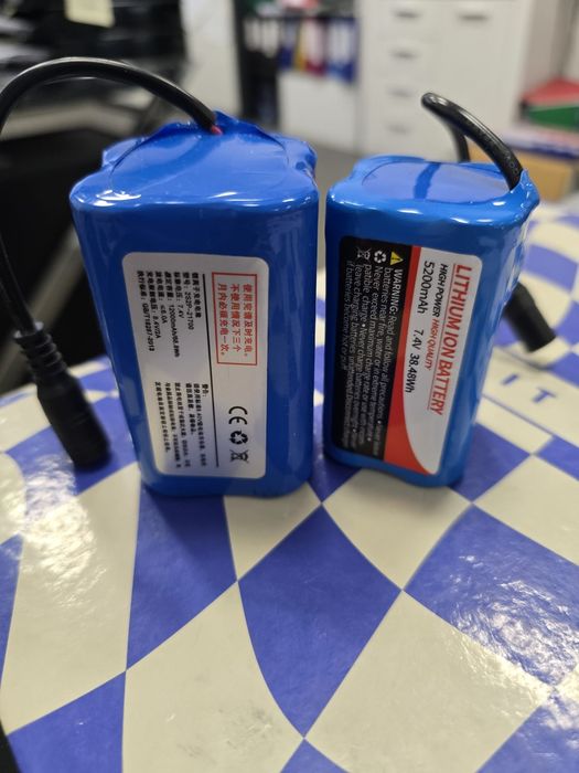 Łódka zanętowa plus sonar