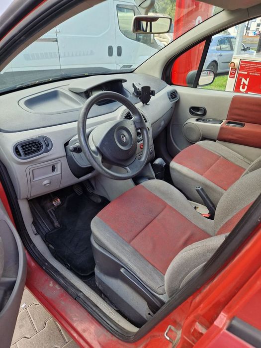 Renault Modus Trochę obdrapany ale oszczędny