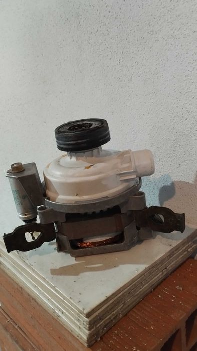 Maquina lavar loiça Bosch peças ainda disponiveis