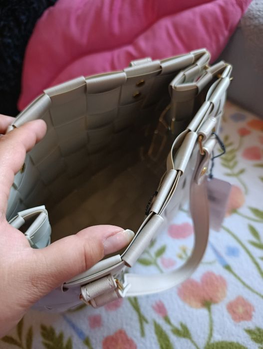 torebka handed by model: Charlotte BFC 700800