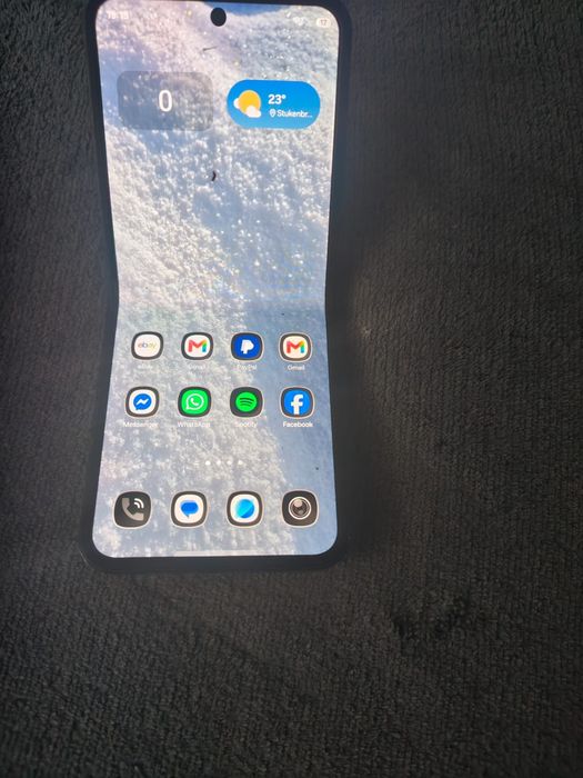 Samsung Galaxy Z Flip 7 FE