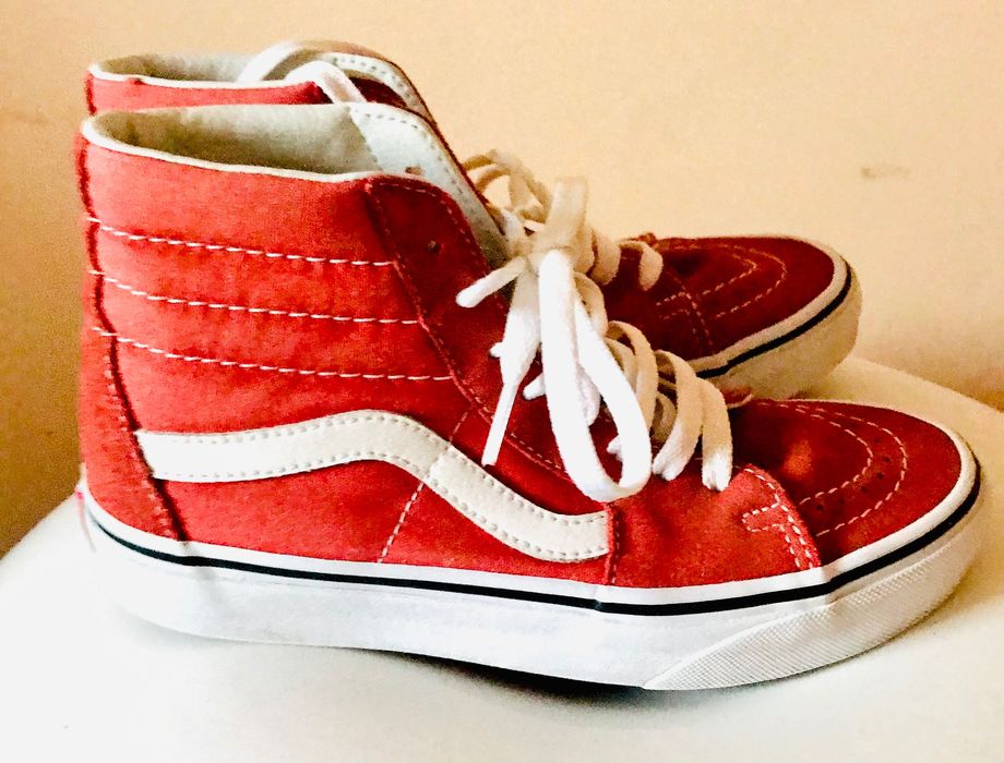 Ténis Vans cor tijolo Tam 35