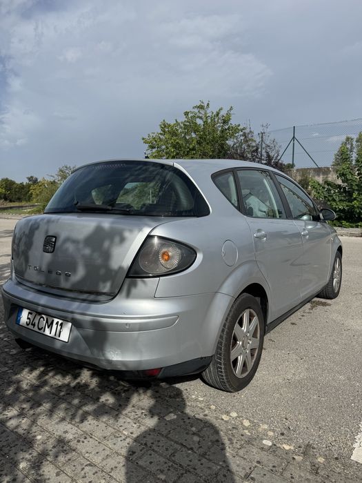 Seat Toledo 2.0 Tdi automatico DSG foto 3