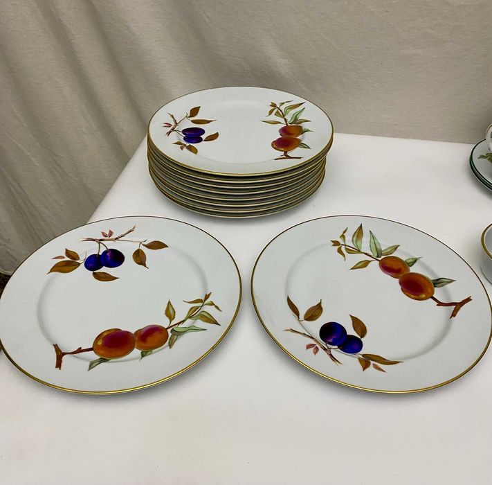 Lote 21 Peças Royal Worcester (Evesham Gold & Herbs) - Ouro 22k