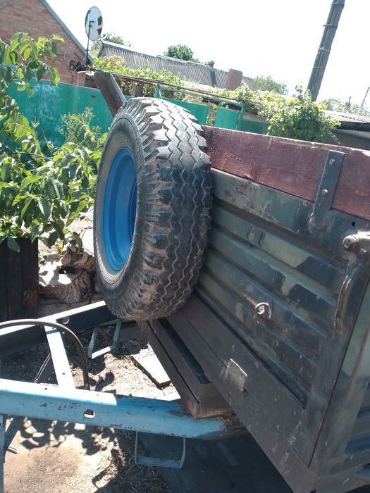 Т40 с прицепом и плуг