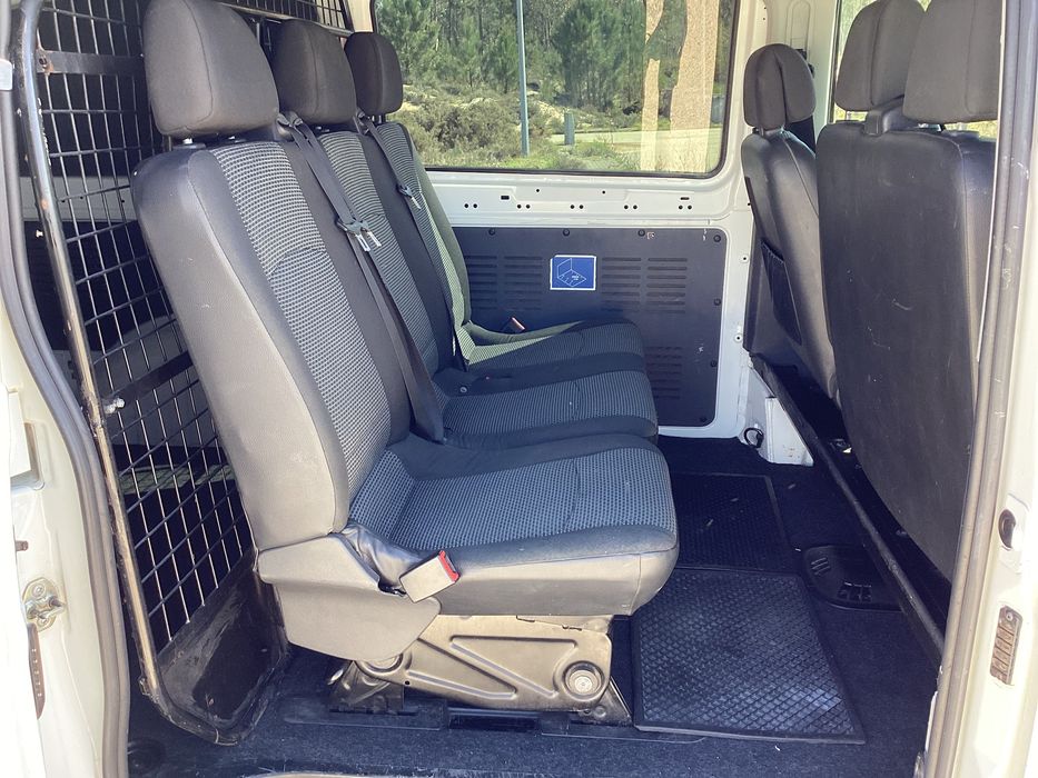Mercedes Vito 113cdi , 6 Lugares.