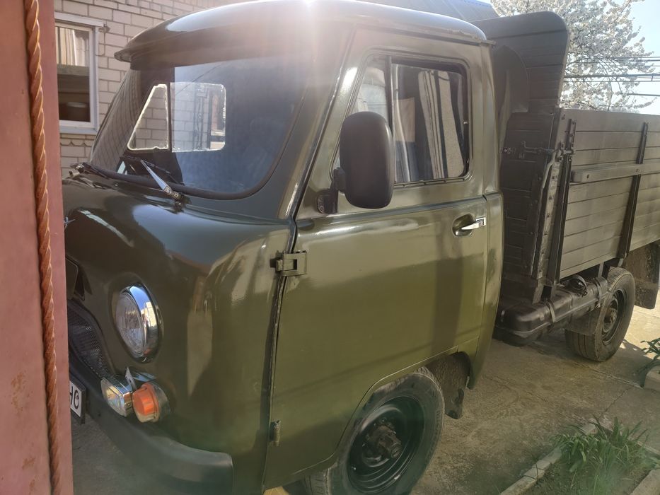 Продам УАЗ 3303 газ/бензин