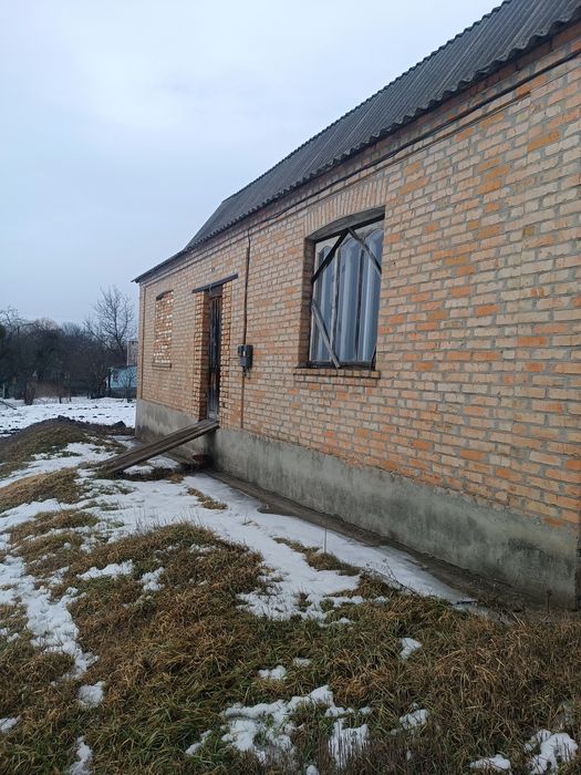 Продам недобудований житловий будинок