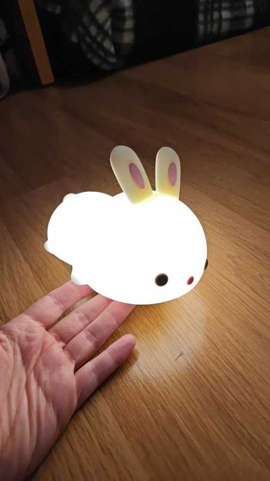 Силіконовий світильник - нічник  Зайчик, з вбудованим акумулятором