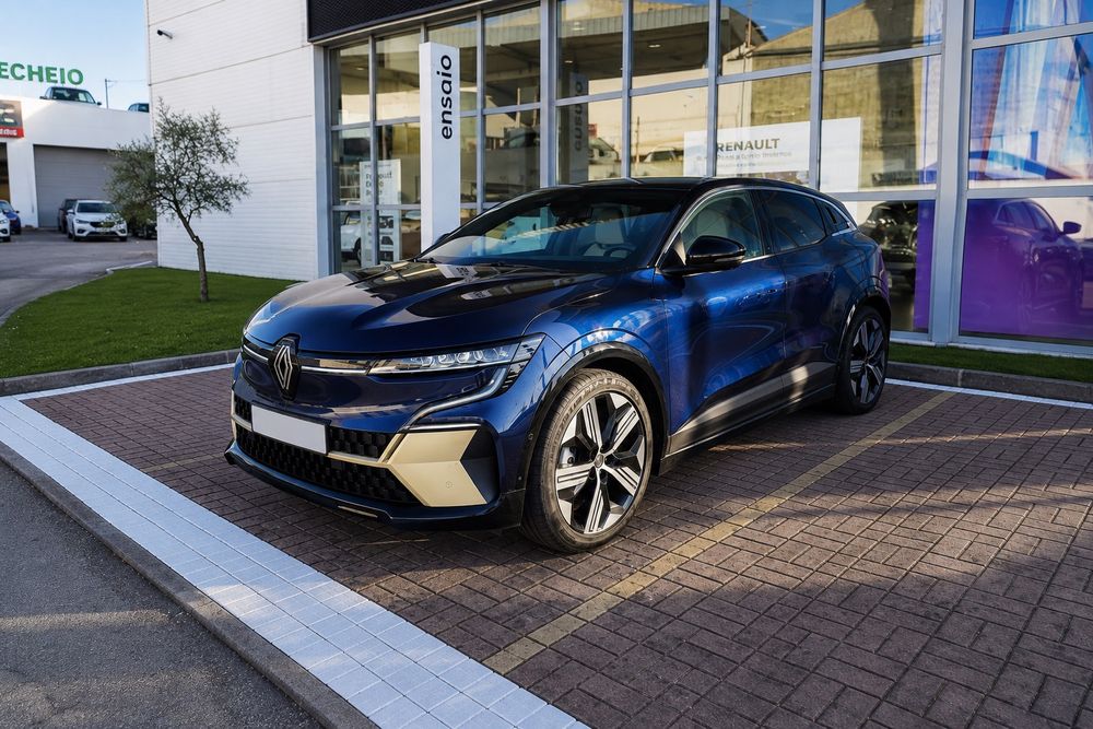 Renault Mégane E-Tech EV60 Iconic Autonomia Comfort CA7