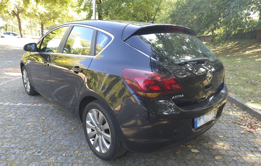 Opel Astra 1.3 Cdti Cosmo — photo 5