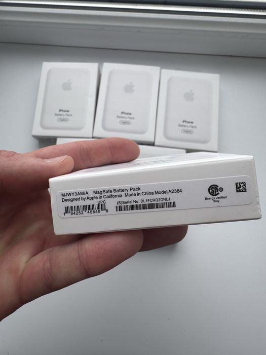 Зовнішній акумулятор PowerBank MagSafe battery Pack 5000 - 10000 mah