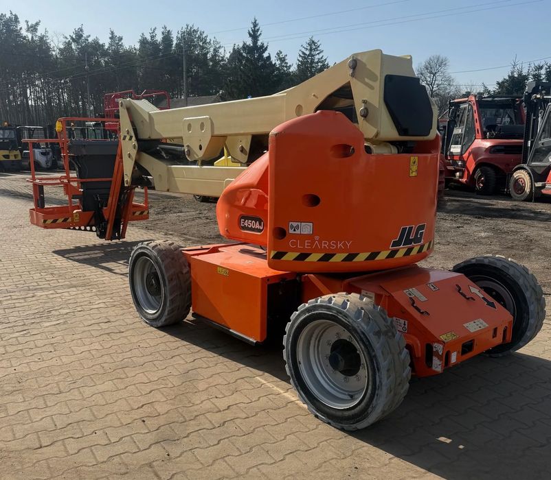 JLG E450AJ  Podnośnik w perfekcyjnym stanie, książka UDT,