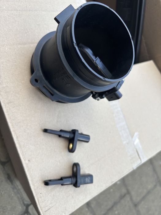 Датчик ДМРВ VAG 059906461Q 420133471